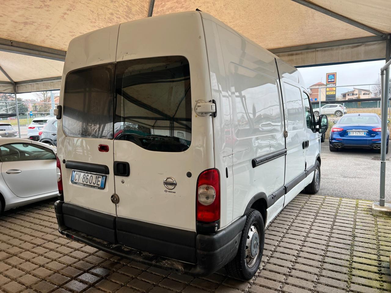 Nissan Interstar V33 2.5 dCi 100 PC Furgone SE