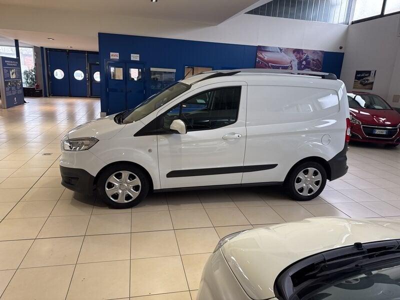 Ford Transit Courier 1.5 TDCi 75CV Van Trend