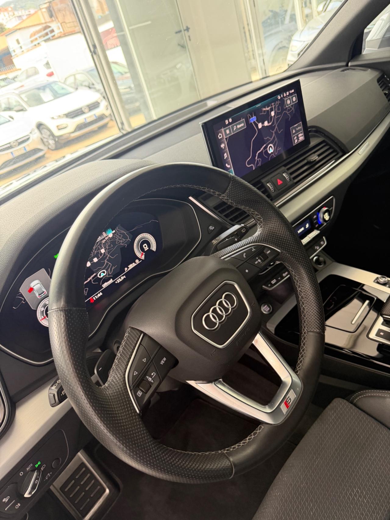 Audi Q5 40 TDI 204 CV quattro S tronic FINANZIABILE