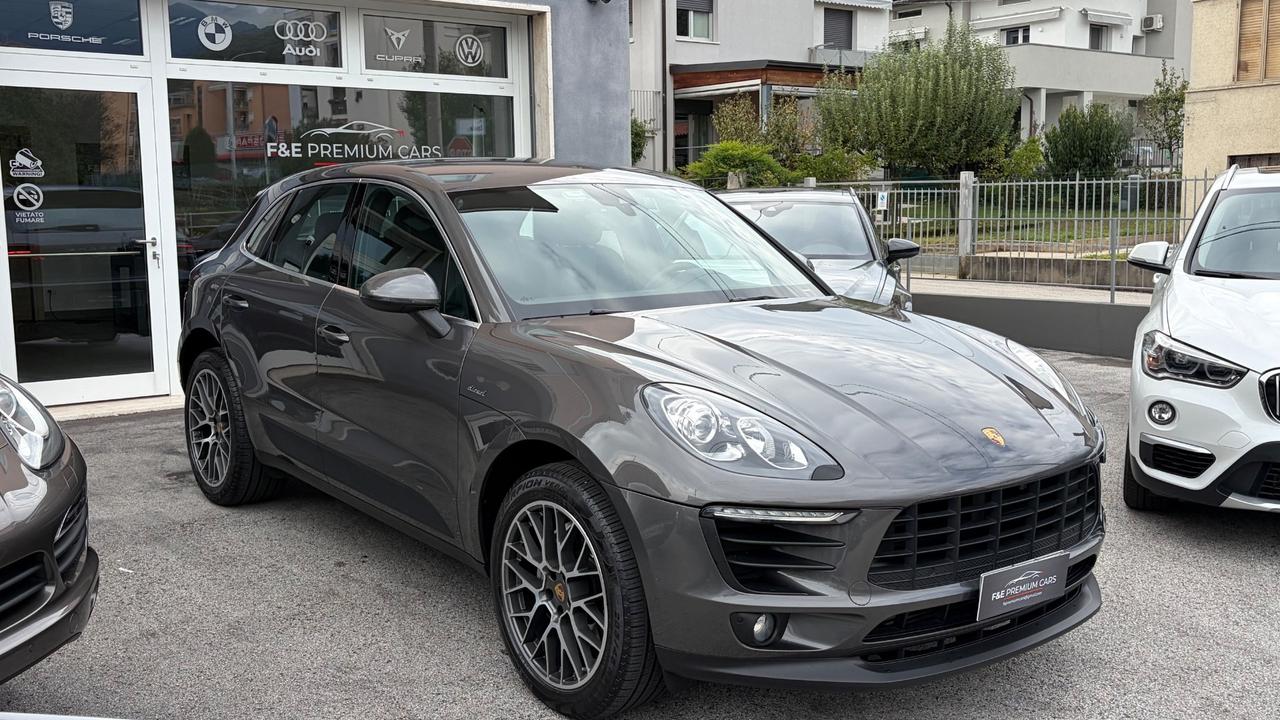 Porsche Macan S 3.0