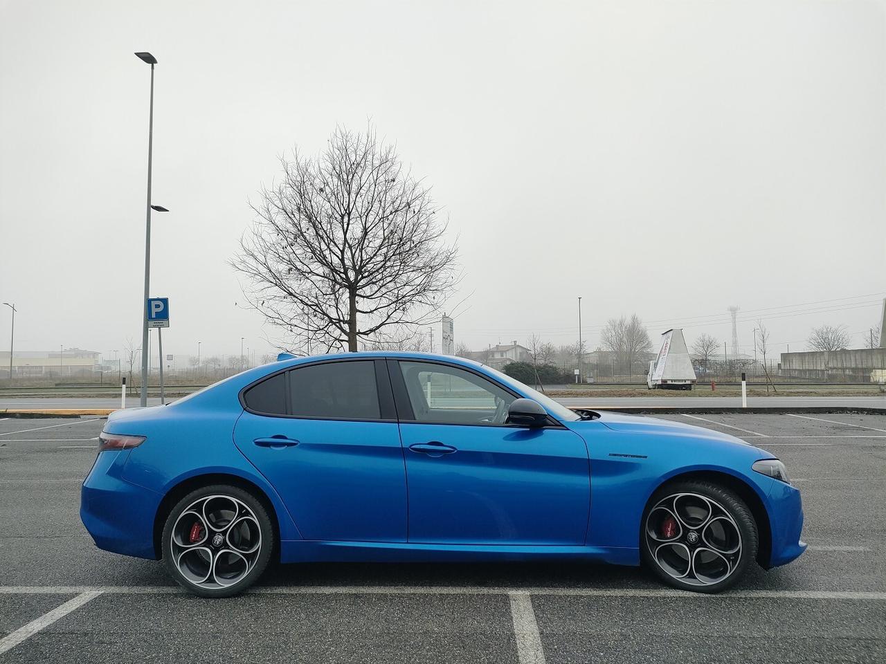 ALFA ROMEO Giulia 2023 2.2 t Competizione Q4 210cv