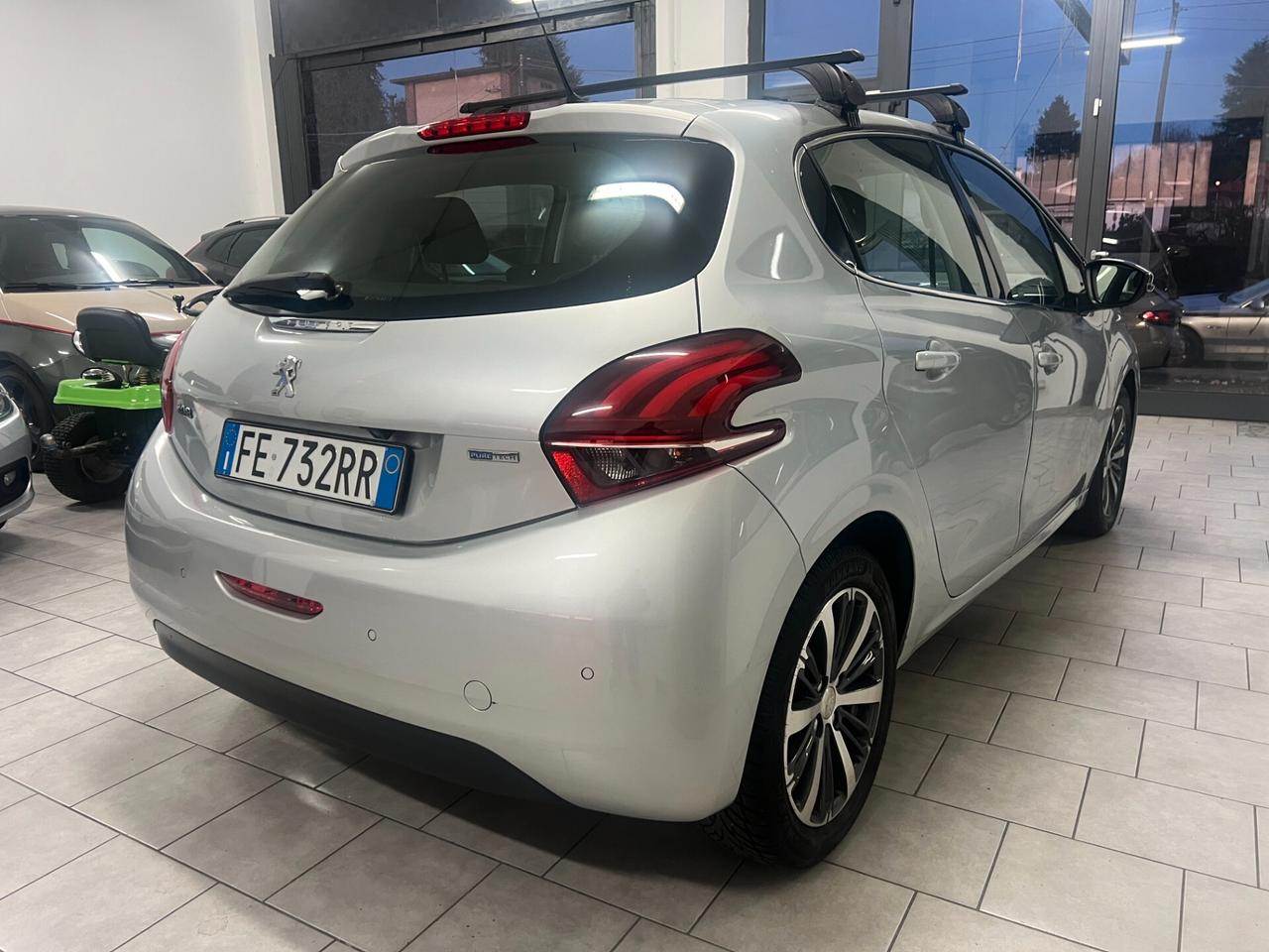 Peugeot 208 PureTech 82 5 porte Active