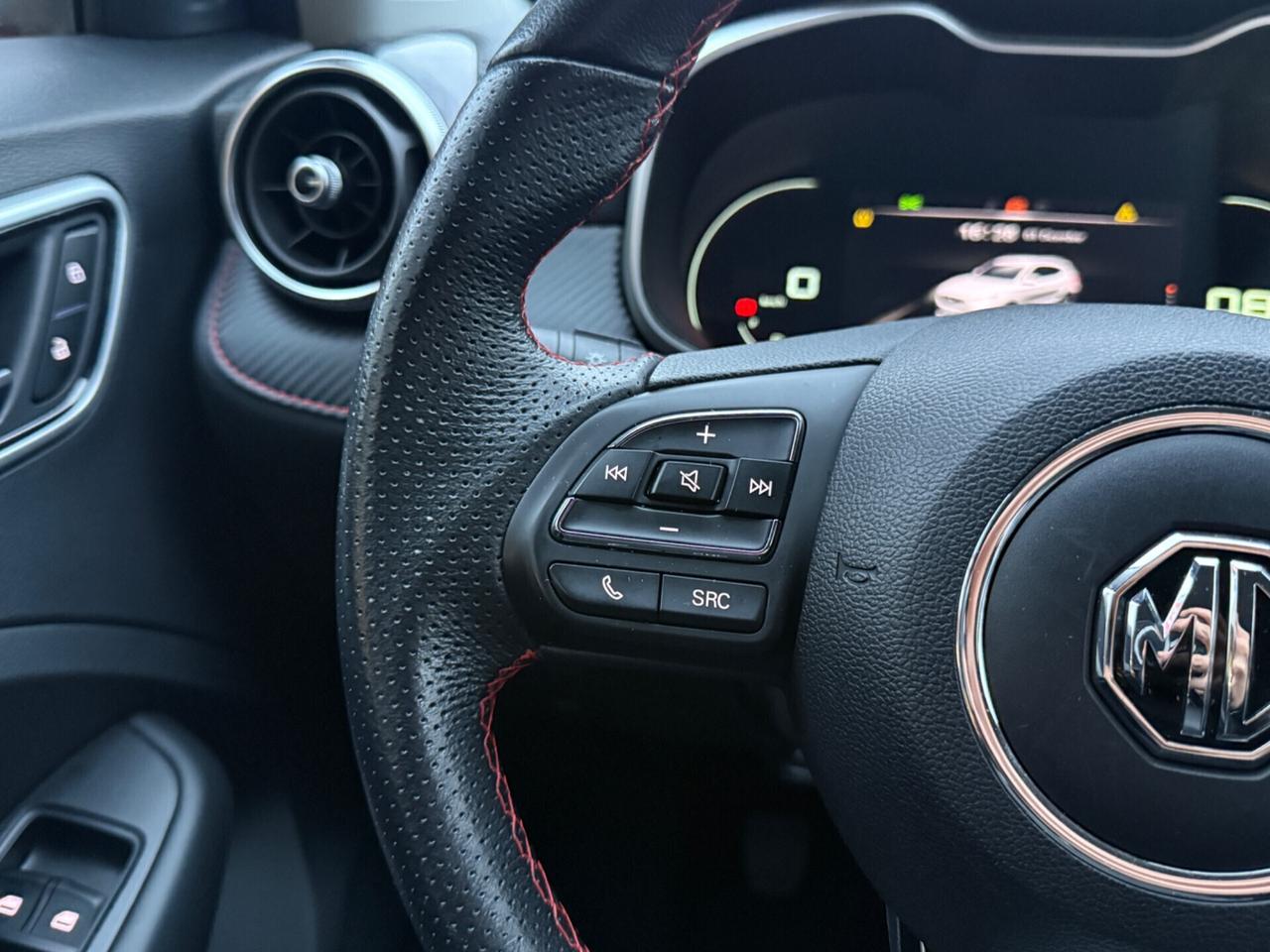 Mg ZS 1.5 VTi-tech Luxury|UNICO PROPRIETARIO