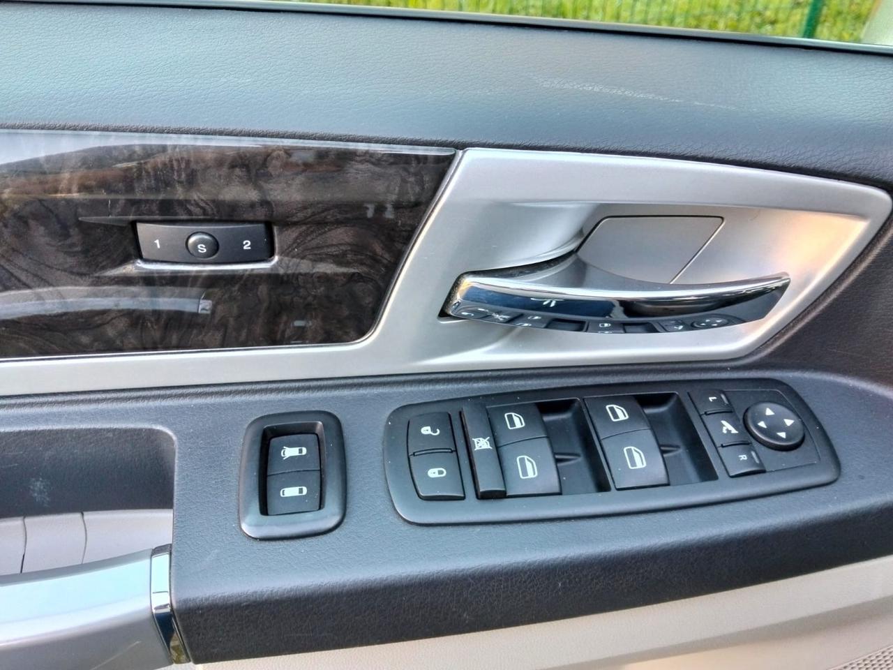 Chrysler Grand Voyager 2.8 CRD 163Cv Limited*Automatic*Pelle*Monitor