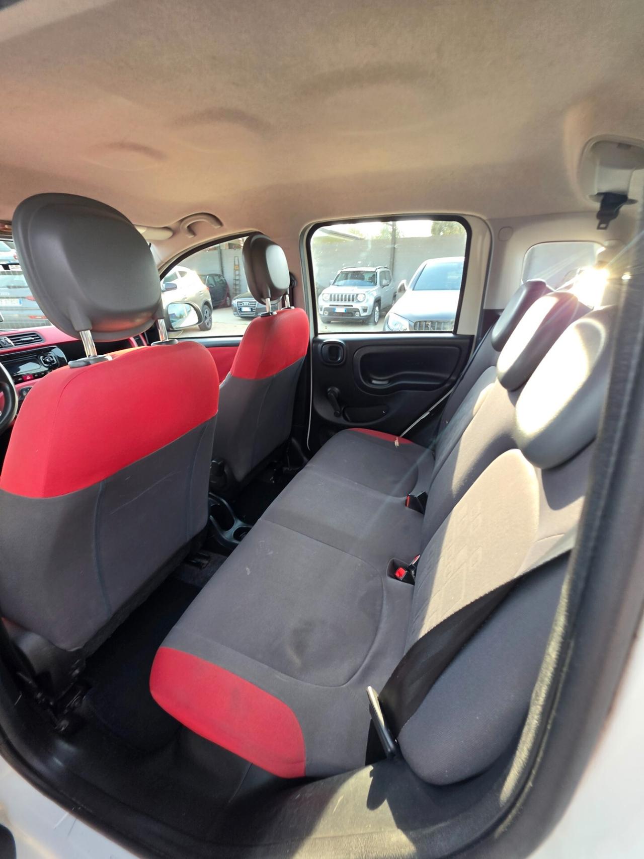 Fiat Panda 0.9 TwinAir Turbo Natural Power Lounge