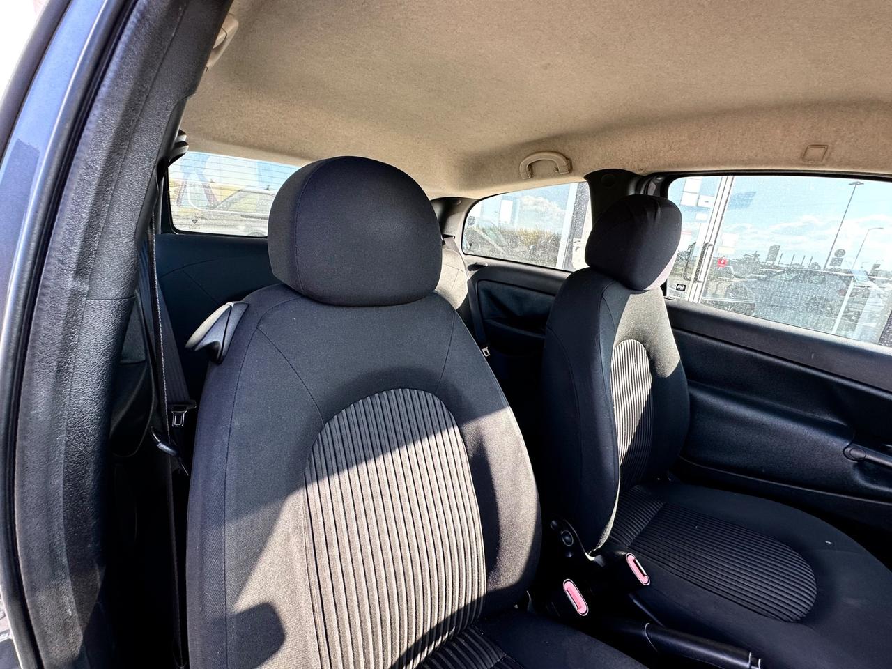 Lancia Ypsilon 1.4 Platino Ecochic GPL