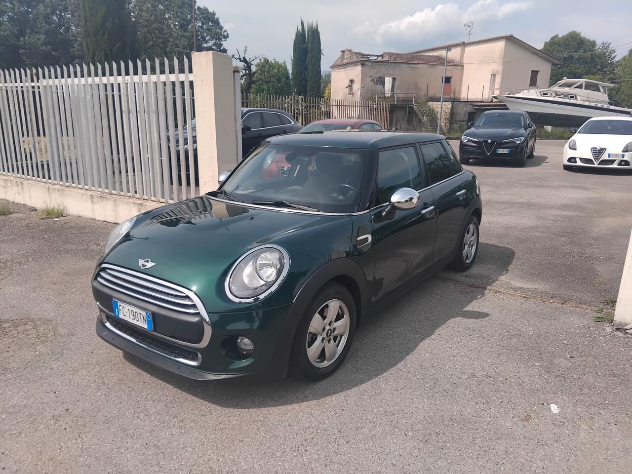Mini Mini 1.5 Cooper D 5 porte