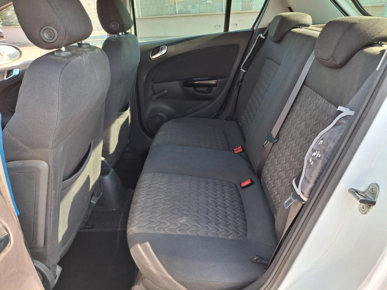 Opel Corsa 1.2-85CV. 5 Porte Benzina/GPL-TECH Edition