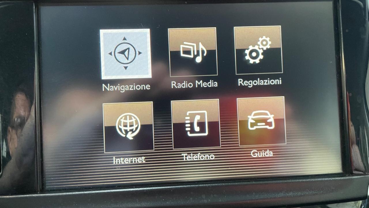 Peugeot 2008 1.6 e-HDi 92 CV Stop&Start Allure