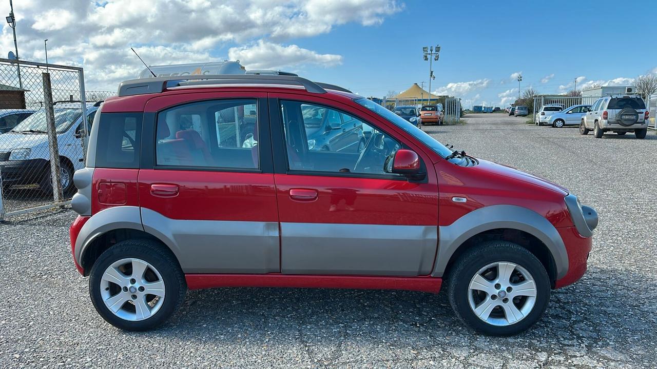Fiat Panda 1.3 MJT 16V 4x4 Cross