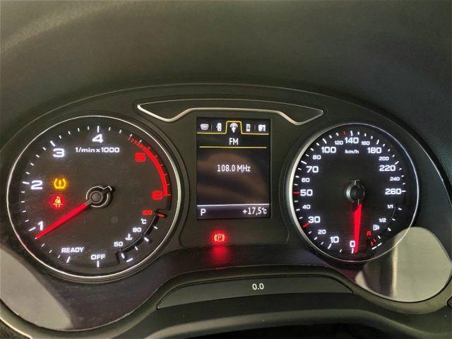 AUDI Q2 30 TDI Automatico S tronic Admired+ Fari Full Led