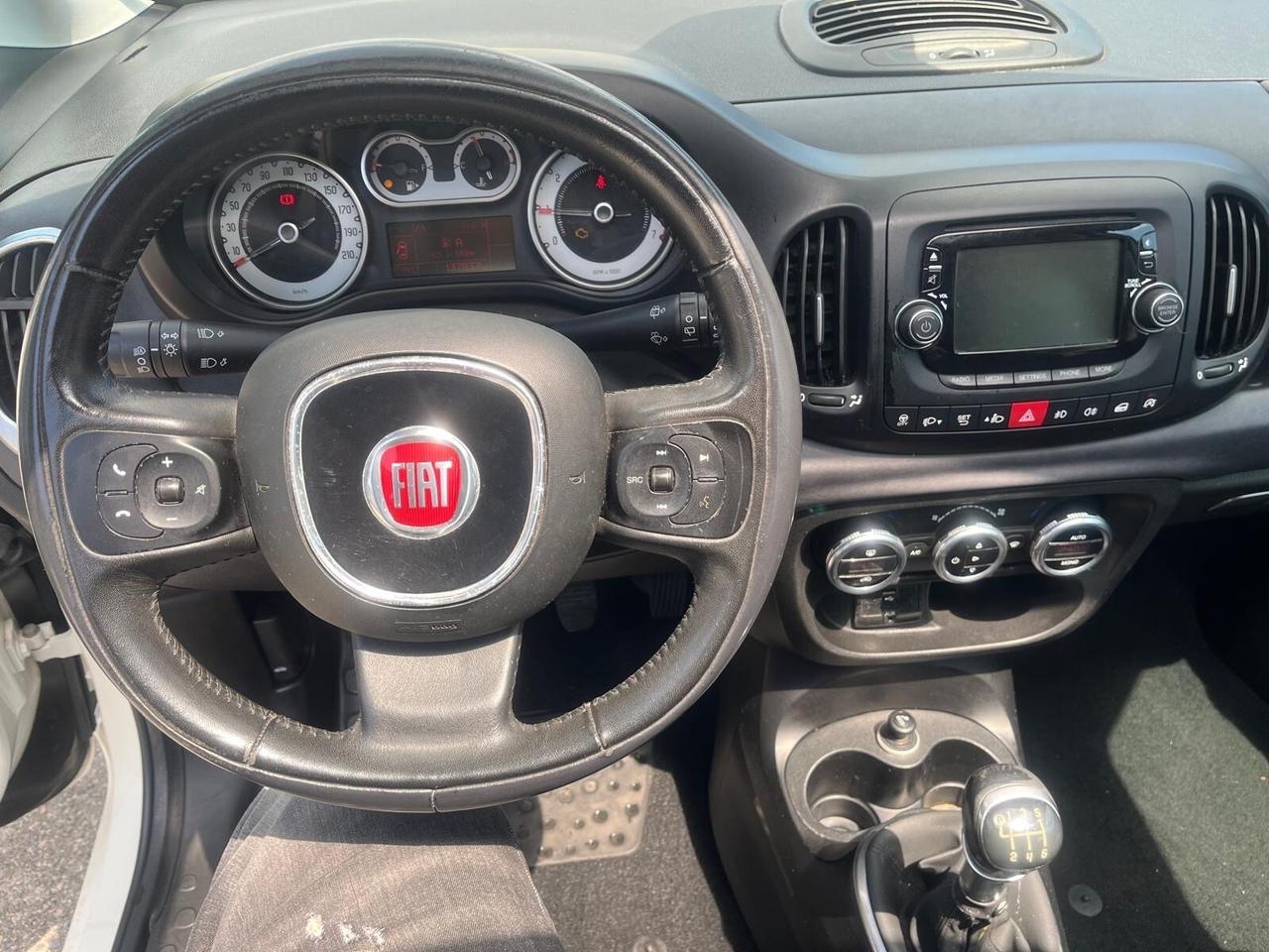 Fiat 500 L-1.6 mjt lounge-tetto apr-2013