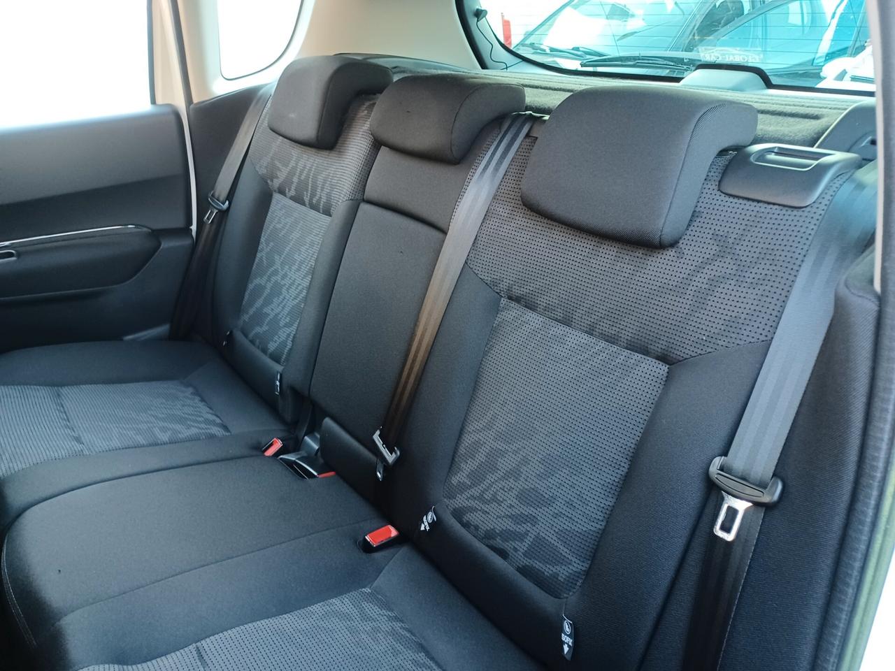 Peugeot 3008 1.6 HDi UNICO PROPRIETARIO NAVI