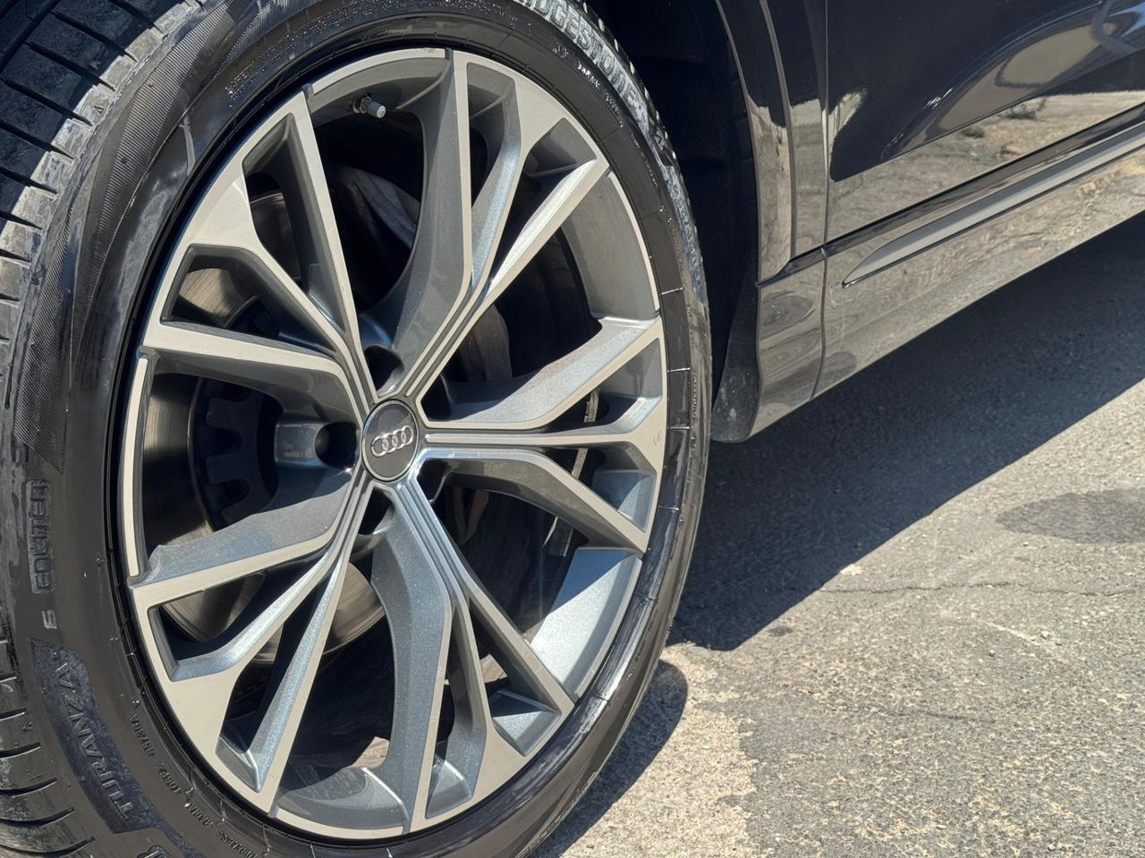 AUDI Q8 50 TDI 286 CV S-LINE SEDILI GUSCIO FULL