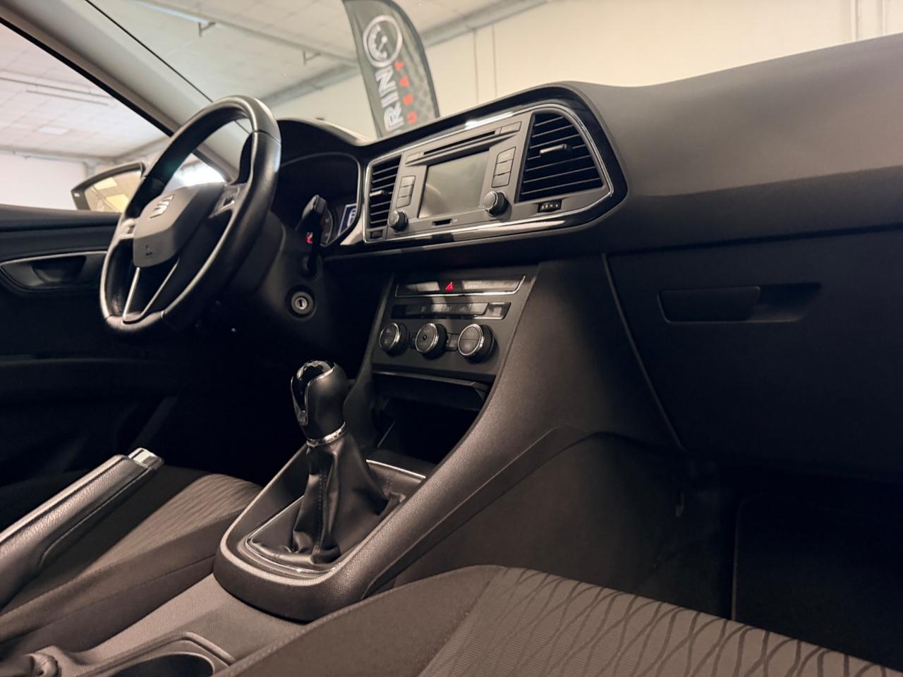 Seat Leon 1.6 TDI 105 CV 5p. Style