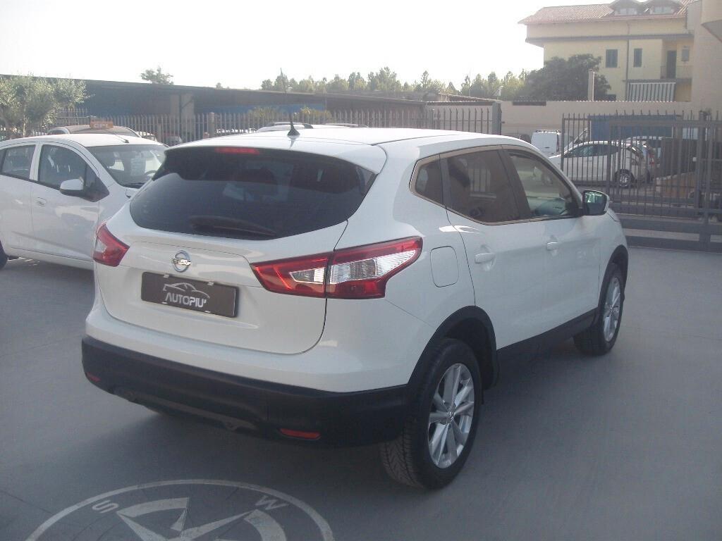 Nissan Qashqai 1.5 dCi Acenta - 2014