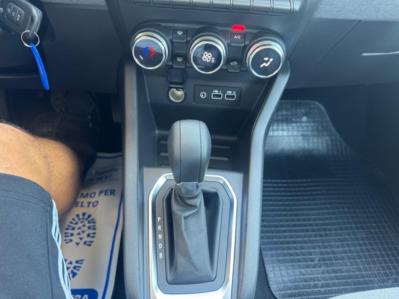 Renault Clio Full Hybrid E-Tech 145 CV 5 porte Evolution