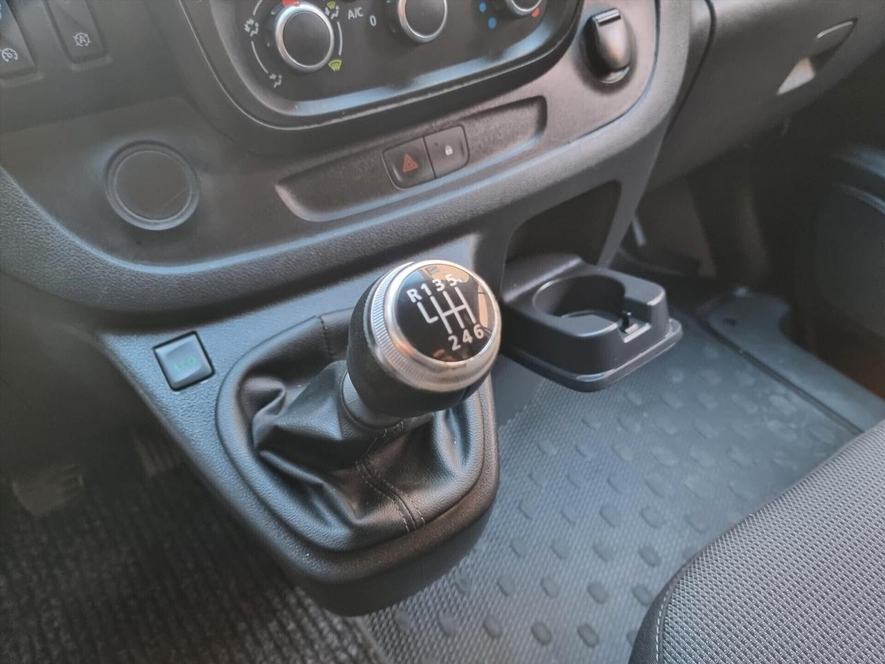 Renault TRAFIC 2.0 DCI L2 PL TB PASSO LUNGO TETTO BASSO IVA ESCLUSA