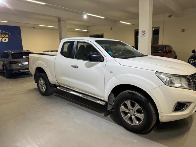 NISSAN Navara 2.3 dCi 4WD King Cab Acenta
