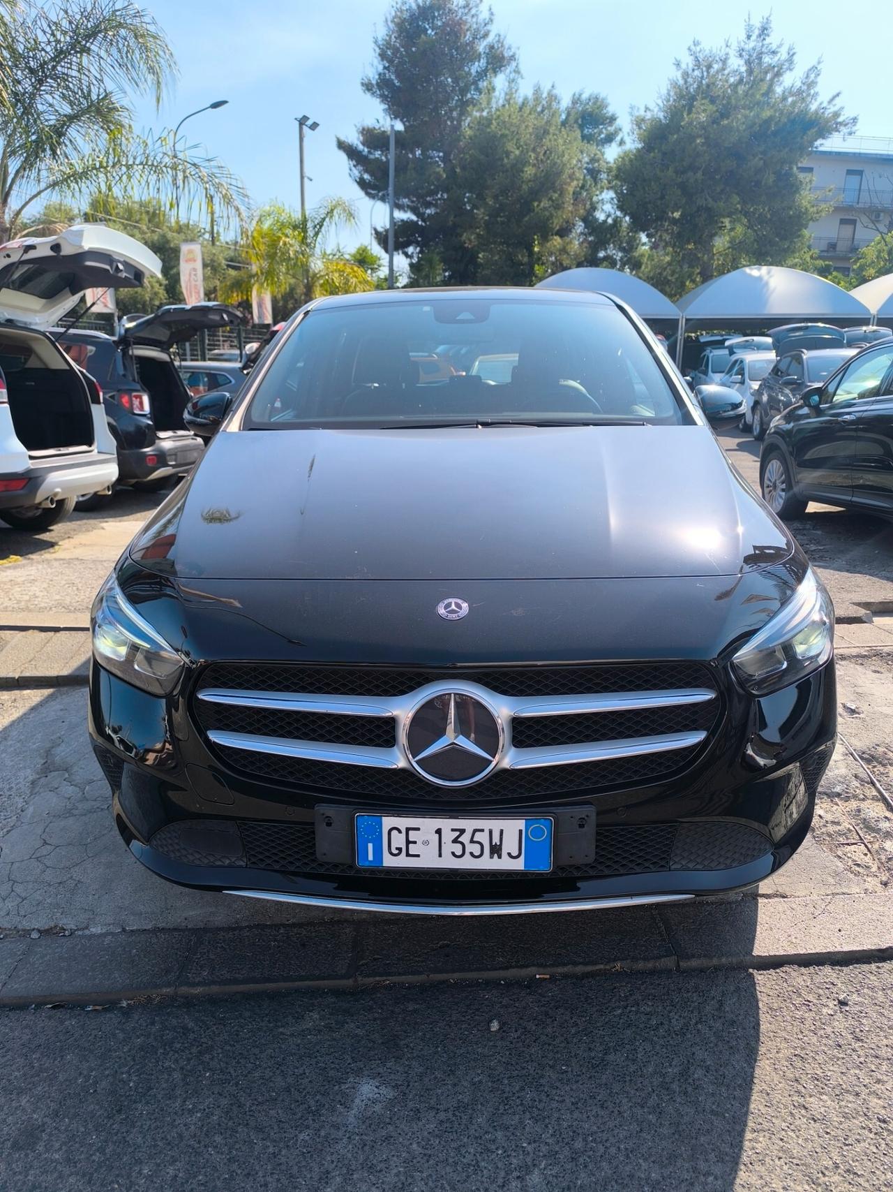 Mercedes-benz B 180 B 180 d Automatic Business Extra