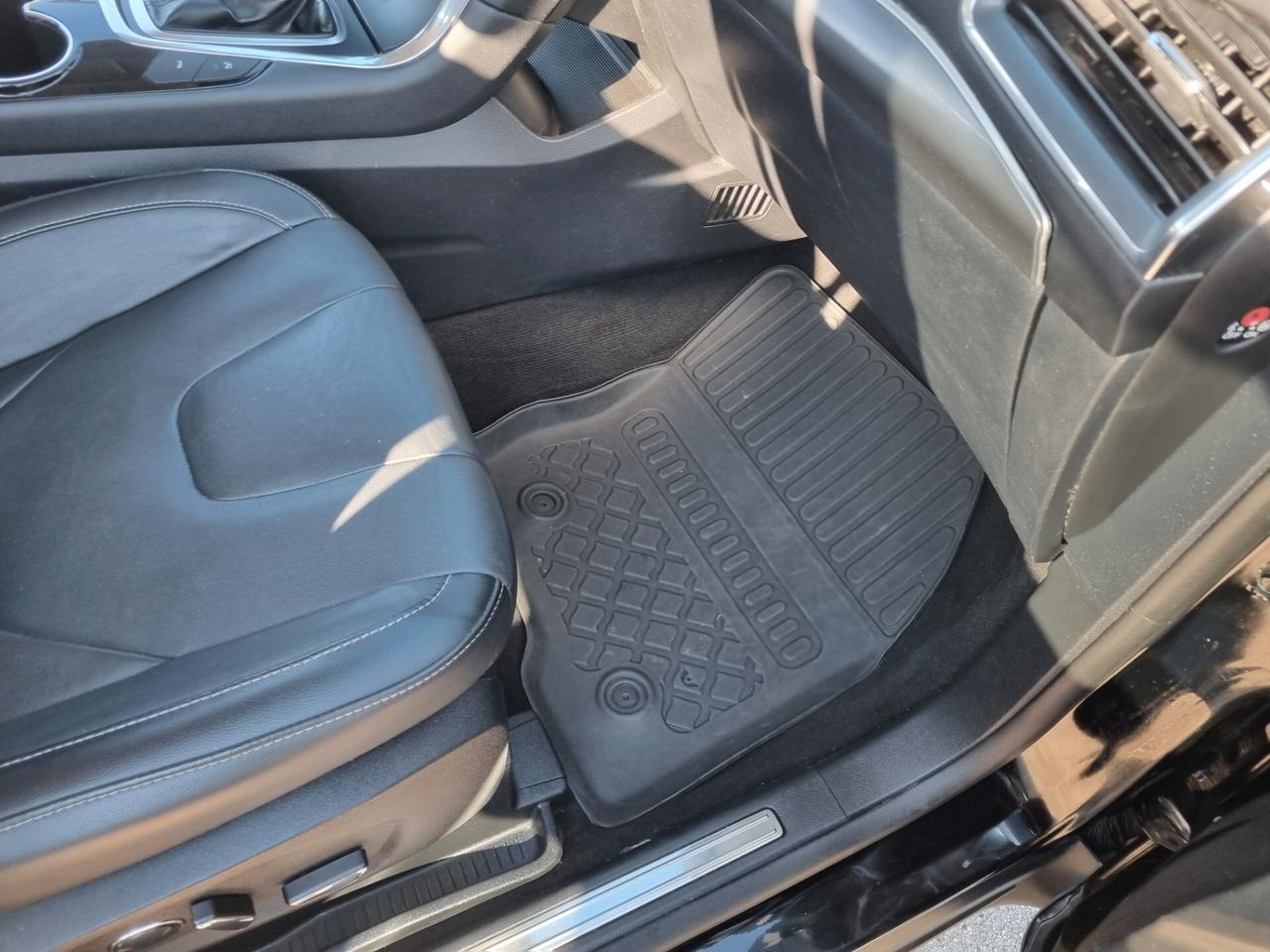 Ford S-Max 2.0 TDCi 150CV S&S Powershift 7posti Titanium