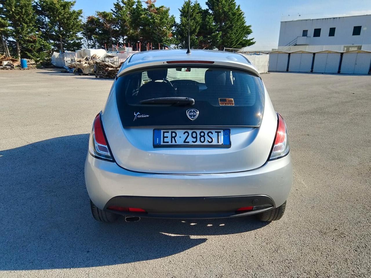 Lancia Ypsilon 1.2 GPL per commercianti