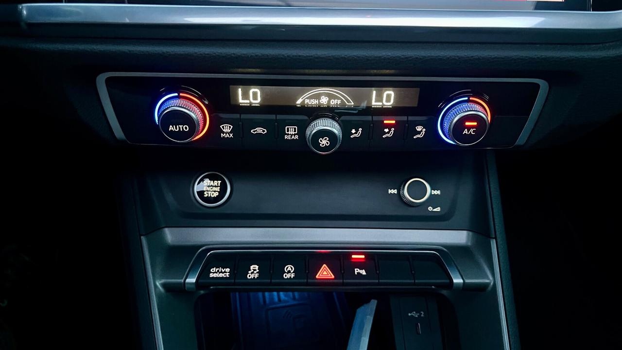 Audi Q3 45 TFSI quattro S-line - TETTO APRIBILE