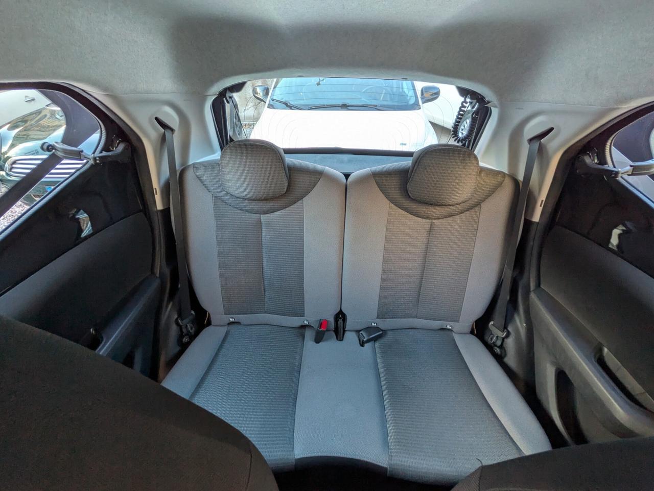 Toyota Aygo Connect 1.0 VVT-i 72 CV 5 porte x-clusiv
