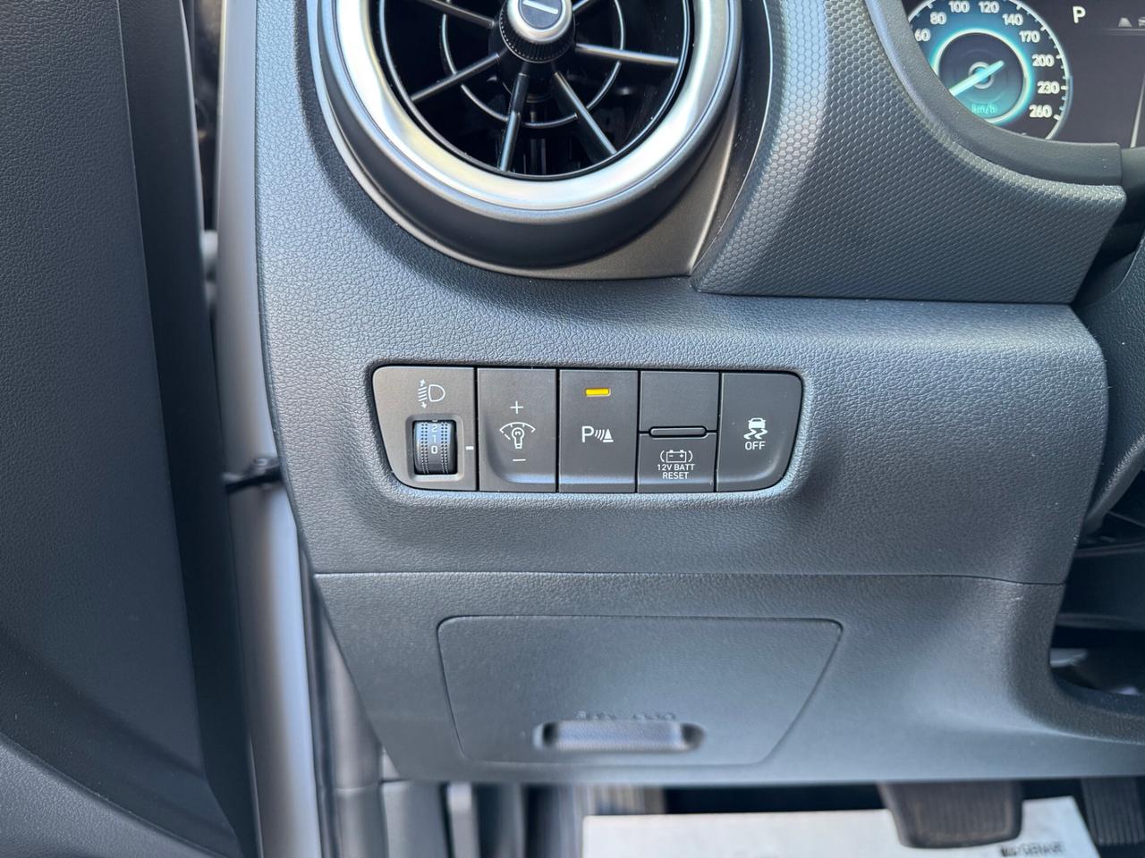 Hyundai Kona 1.6 hev X-line DCT GARANZIA 24 MESI