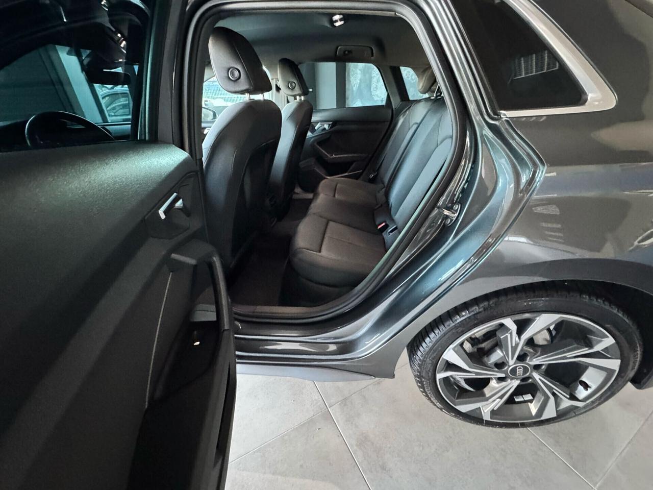 AUDI A3 SBACK MY2023 2.0 TDI STRONIC 116CV SLINE EDITION