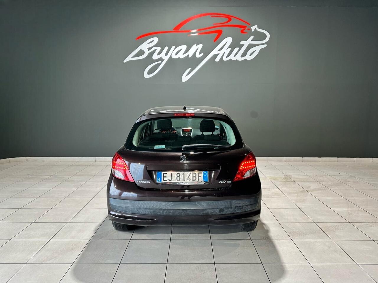Peugeot 207 1.4 8V 75CV 5p. SPECIAL EDITION