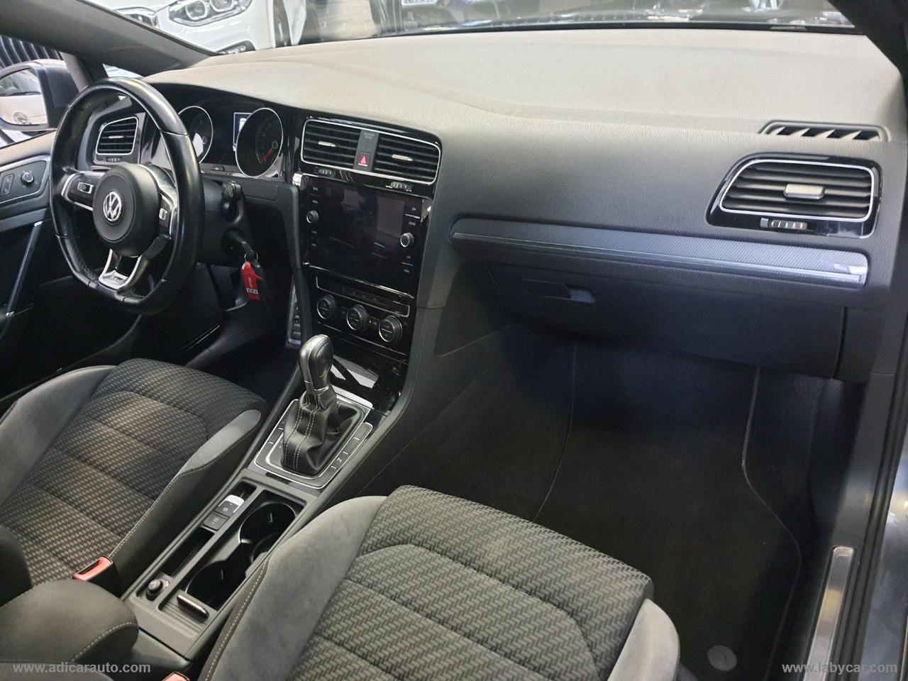 VOLKSWAGEN Golf 1.4 TSI 125CV DSG 5p. Sport BMT