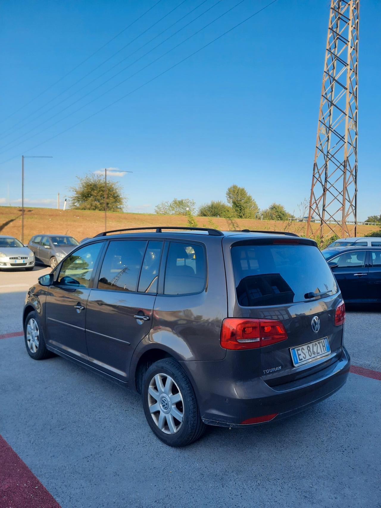 Volkswagen Touran 1.6 TDI Comfortline 7 POSTI