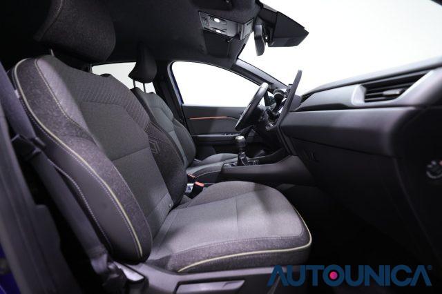 RENAULT Captur ECO-G 100 CV TECHNO FULL LED NEOPATENTATI