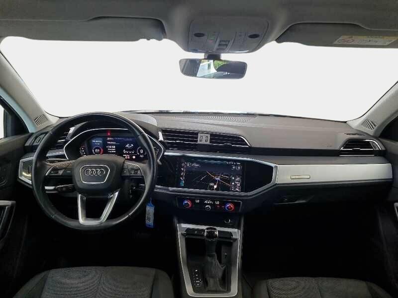 Audi Q3 35 TDI S tronic Business