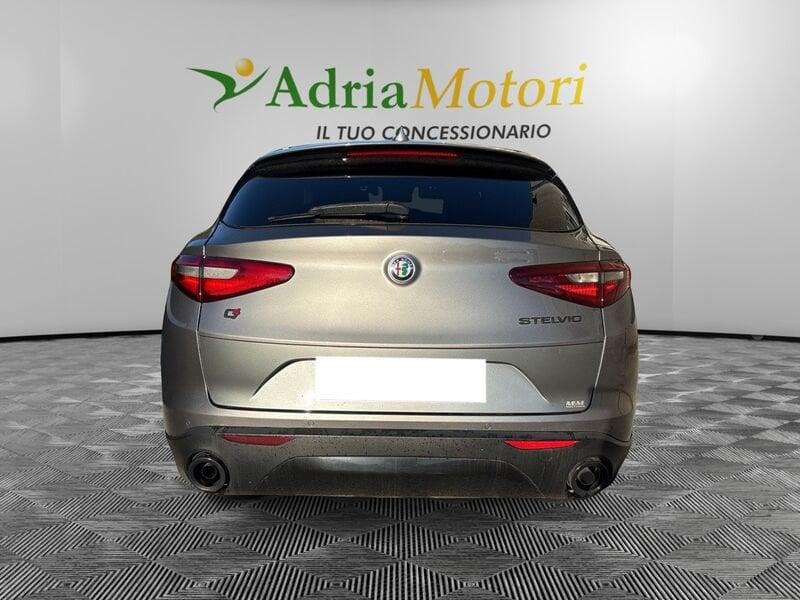 Alfa Romeo Stelvio 2.2 Turbodiesel 210 CV AT8 Q4 Super