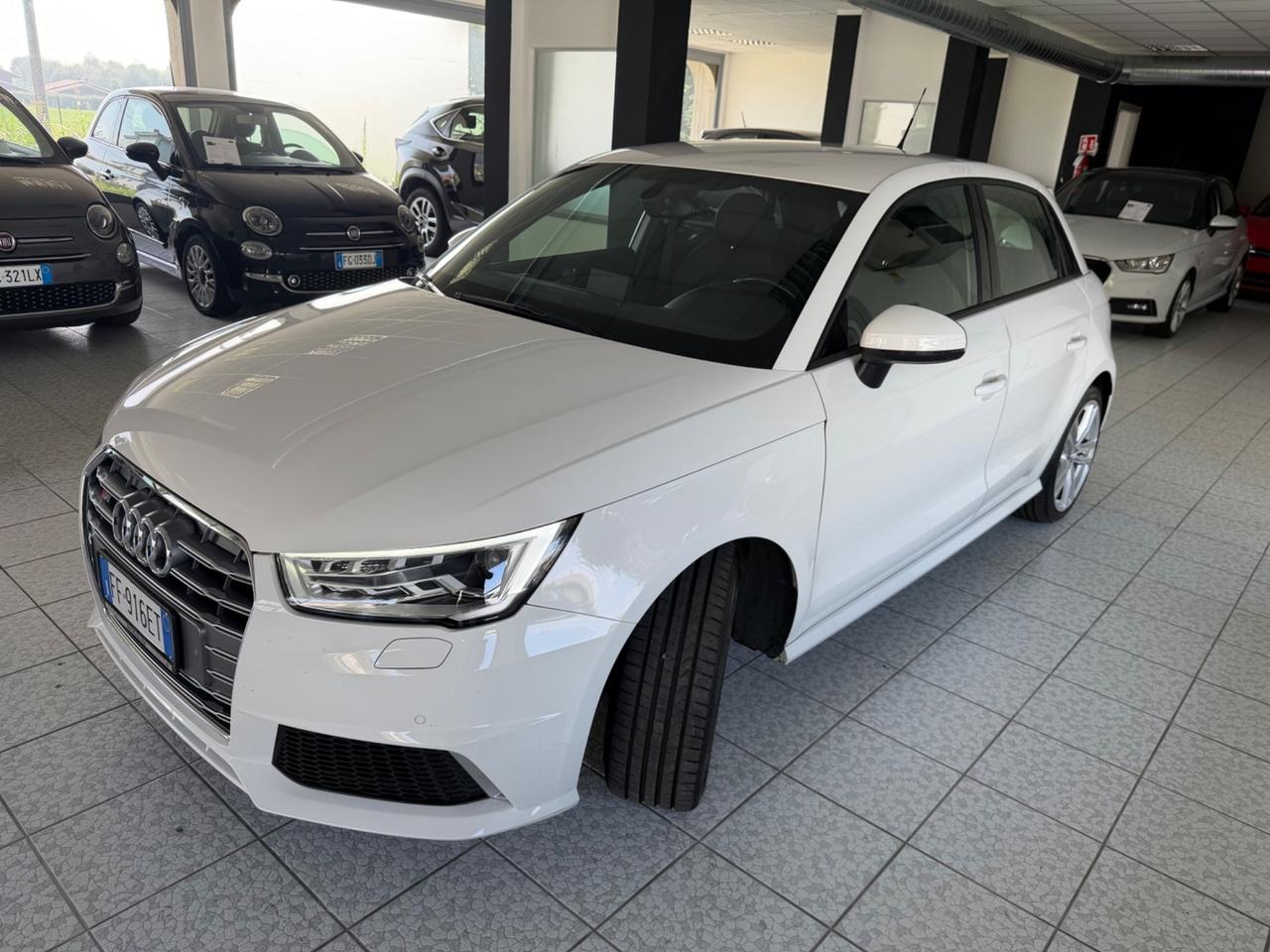 Audi A1 S1 SPB 2.0 TFSI quattro