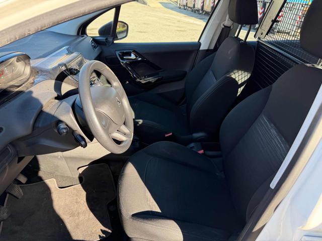 PEUGEOT 208 1.4 8V HDi 68CV 5p. Van senza lavoro da fare