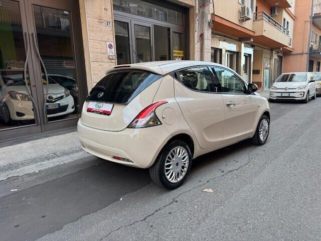 Lancia Ypsilon 1.3 MJT 16V 95 CV 5 porte - Euro 6