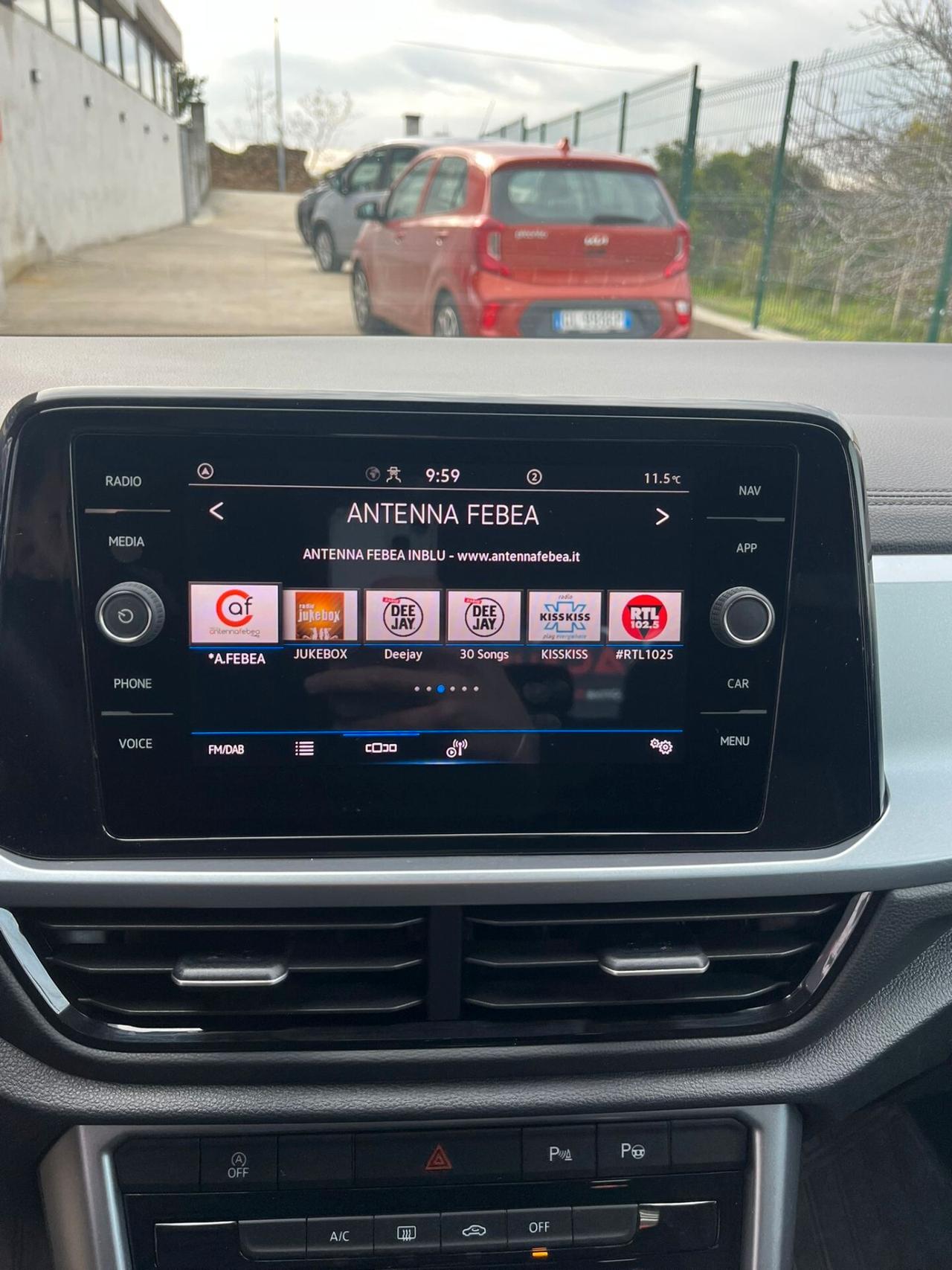 Volkswagen T-Roc 1.0 TSI Life