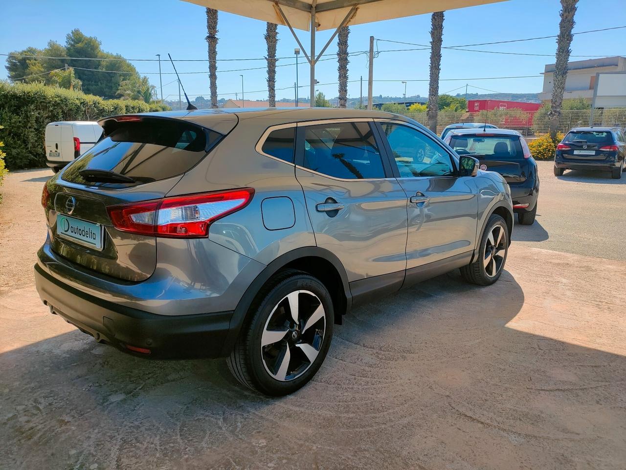 Nissan Qashqai 1.5 dCi N-Connecta