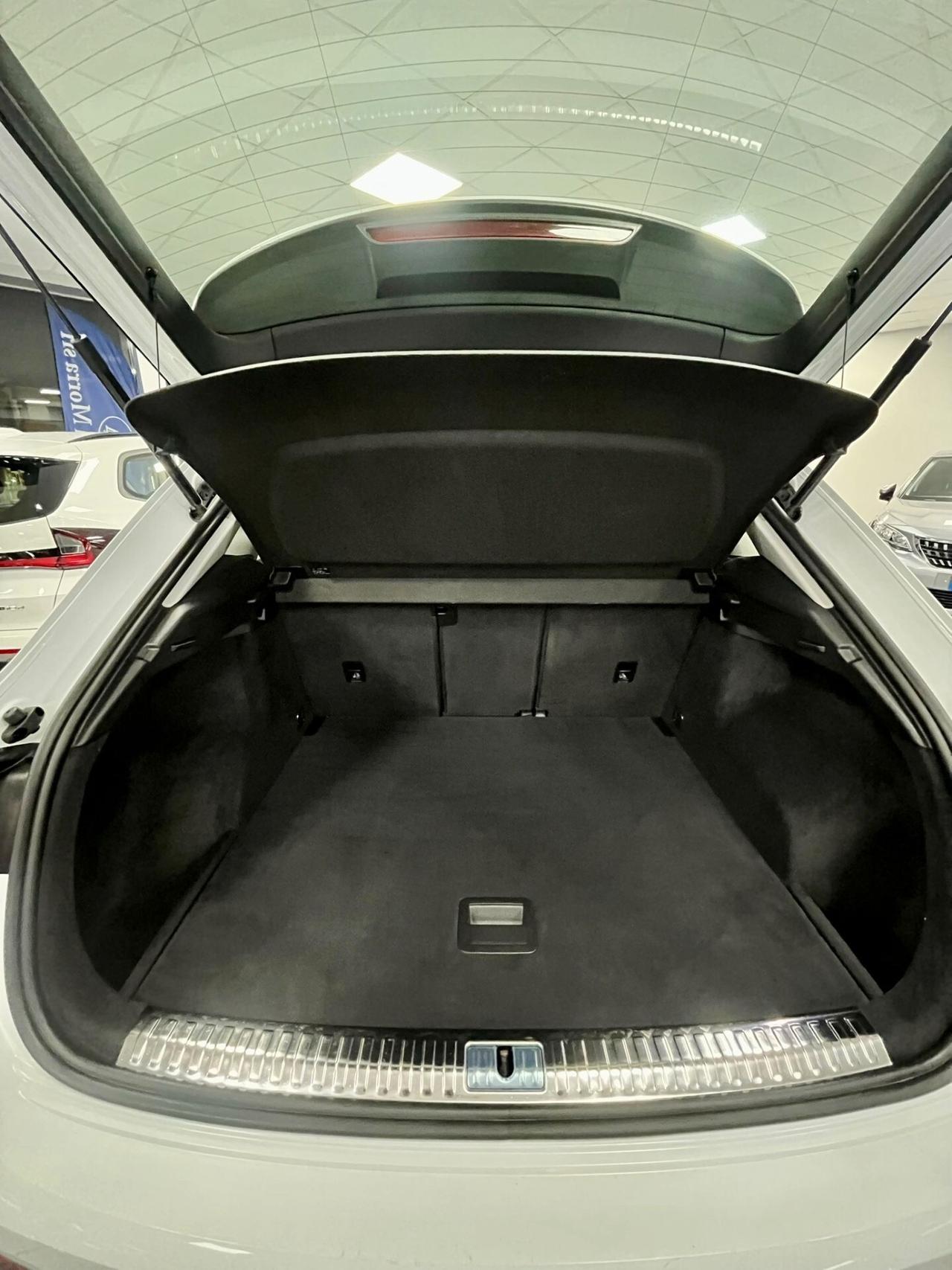 Audi Q3 35 TDI S tronic Business Advanced