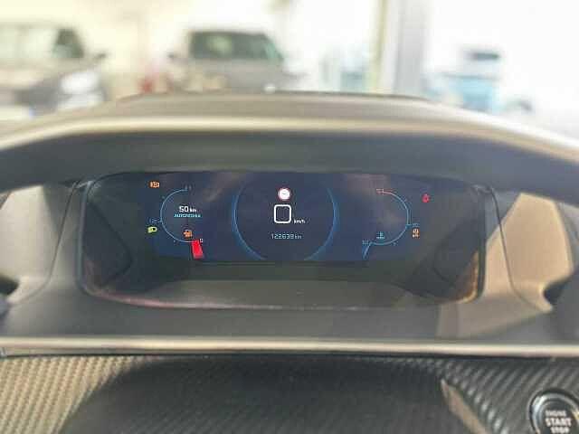 Peugeot 2008 PureTech 100 S&S Allure