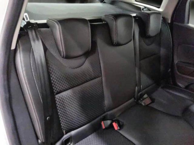 RENAULT Clio Sporter dCi 8V 90 CV Moschino Zen