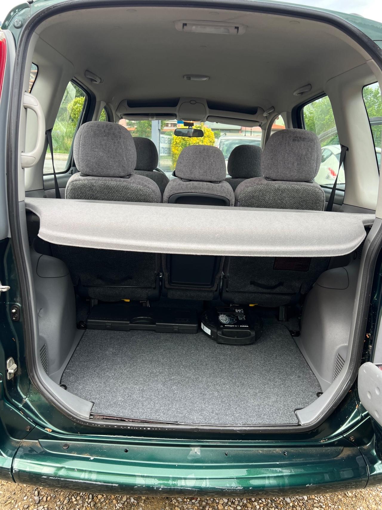 Toyota Yaris Verso 1.3i 16V cat Sol