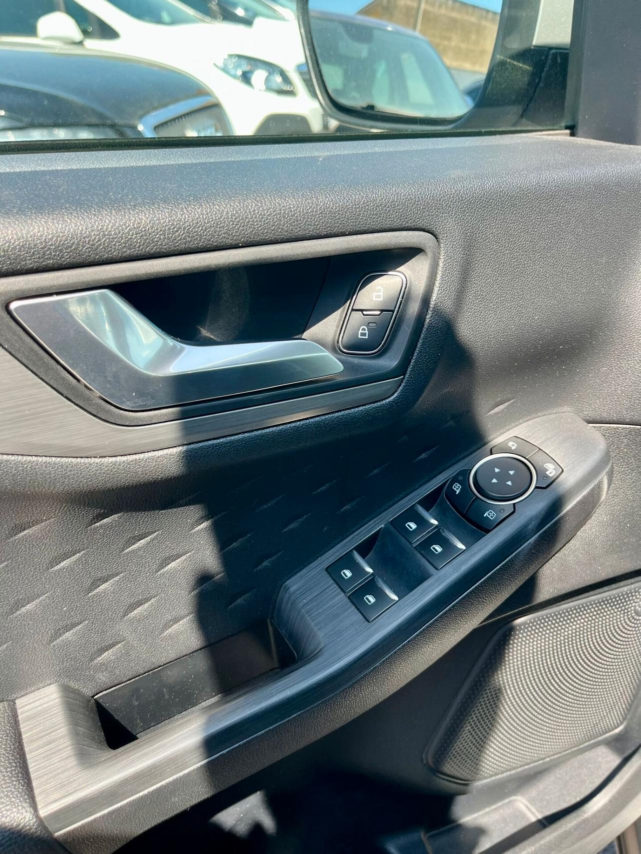 Ford Kuga 2.0 EcoBlue Hybrid 150 CV 2WD Titanium