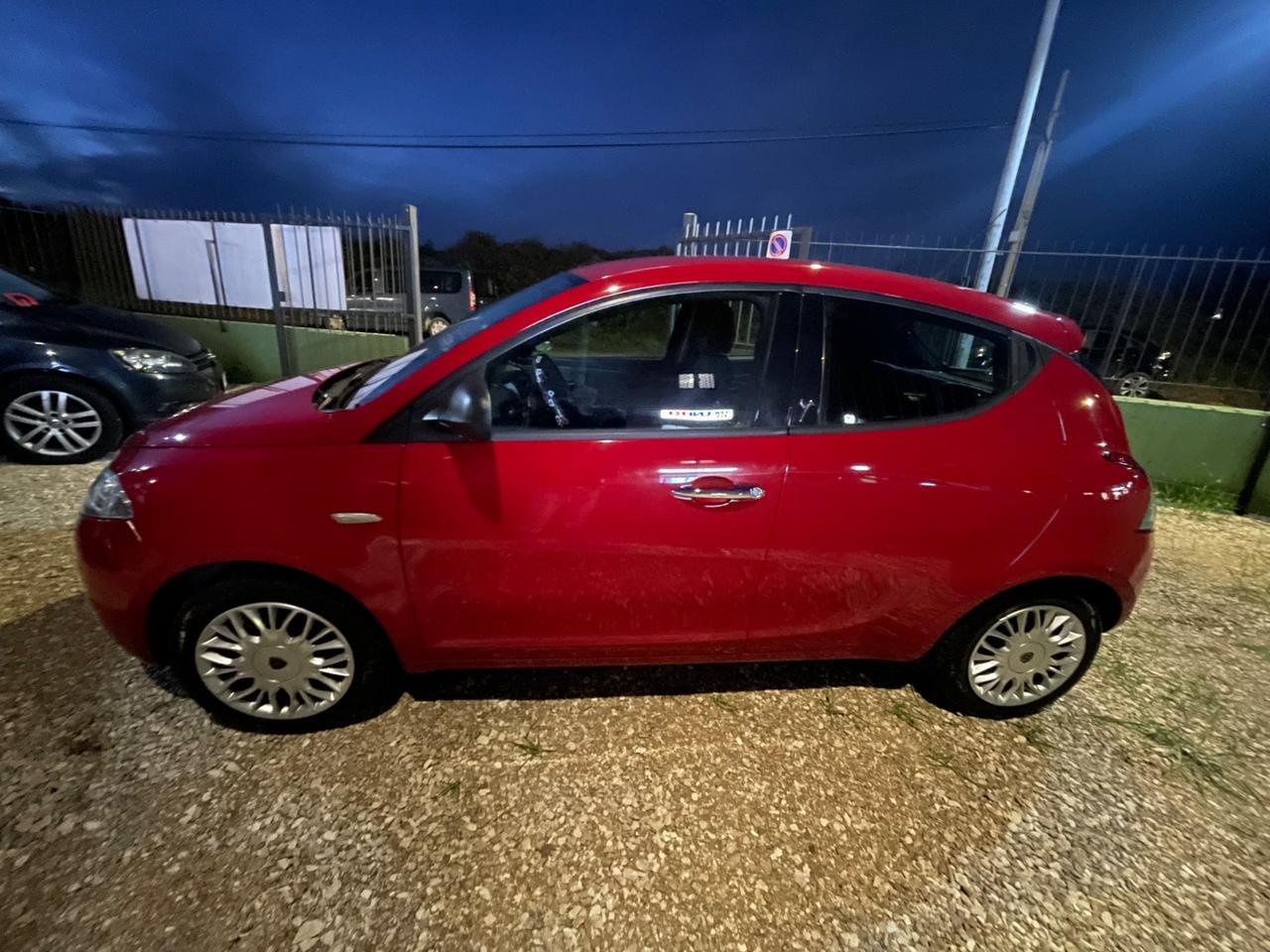 Lancia Ypsilon Platinum