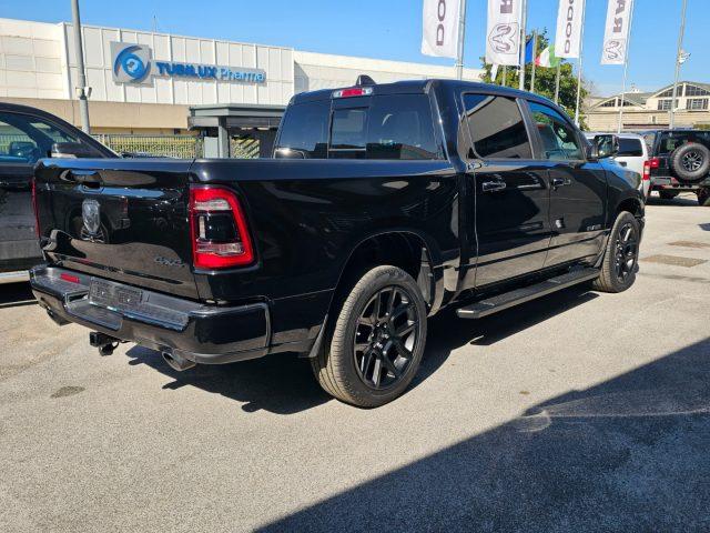 DODGE RAM 1500 5.7 V8 Crew Cab Sport Autocarro N1