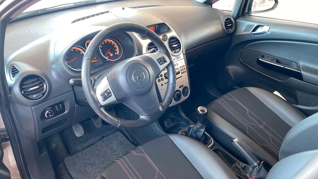 Opel Corsa 1.2 85CV 5 porte GPL-TECH Edition