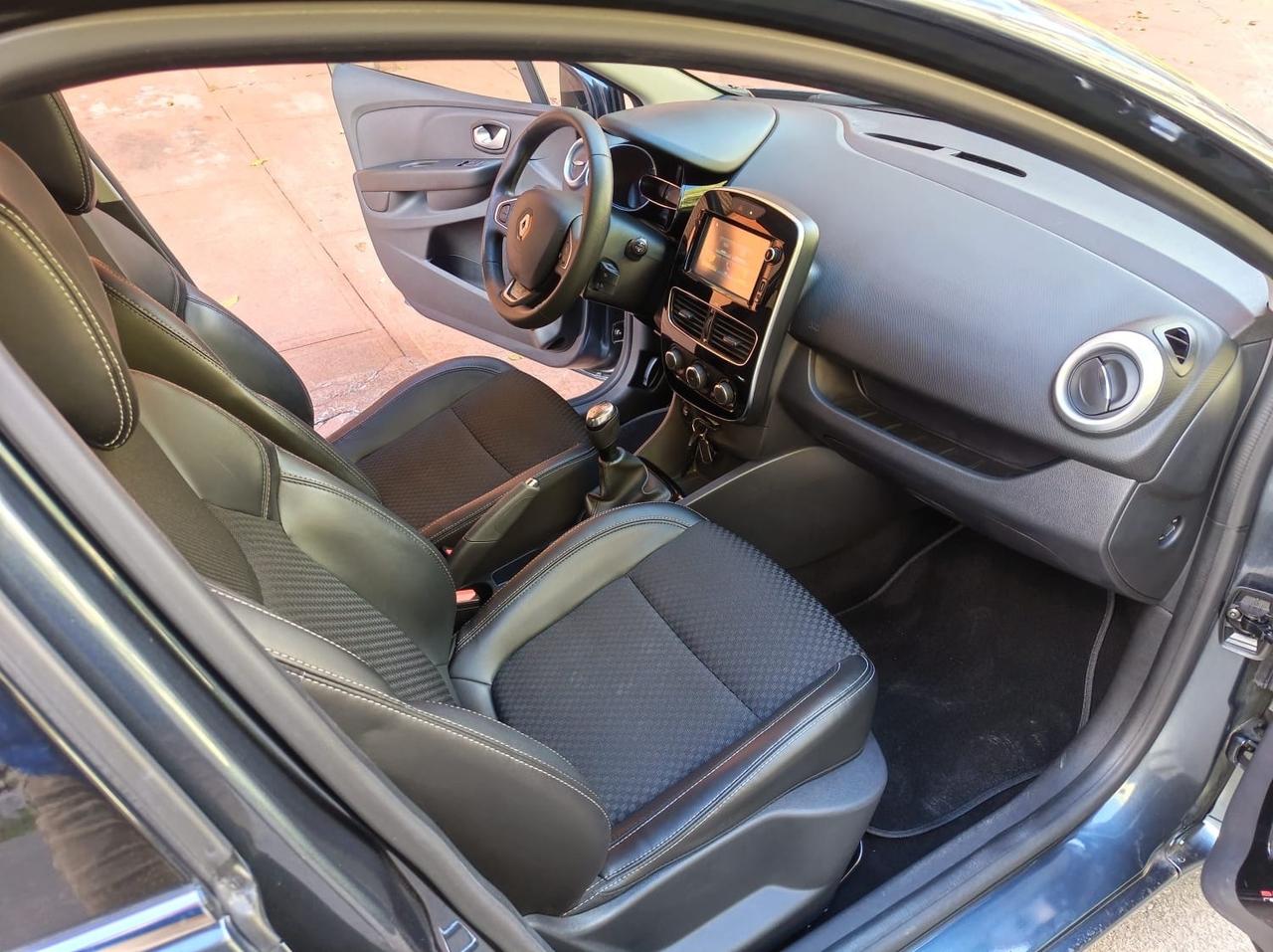 Renault Clio dCi 8V 75 CV 5 porte Duel2